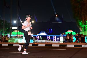 BIB: 234
                            <button type="button" onclick="openModal(15077742)" class="btn btn-primary btn-sm float-right btn-popup" data-toggle="modal" data-target=".modal-high-quality">
                        <i class="fas fa-shopping-cart"></i> Add to Cart
                    </button>
                                            <button type="button" onclick="isThisMe(15077742, true)" class="btn btn-success btn-sm float-right btn-popup btn-isme hidden" data-toggle="tooltip" data-placement="bottom" title="นี่คือรูปของคุณใช่ไหม คลิกที่นี่เพื่อเอาเข้าอัลบั้ม">
                        <i class="fas fa-plus"></i> Add to album
                    </button>
                    <button type="button" onclick="isThisMe(15077742, false)" class="btn btn-warning btn-sm float-right btn-popup btn-isnotme hidden">
                        <i class="fas fa-ban"></i> Remove from album
                    </button>